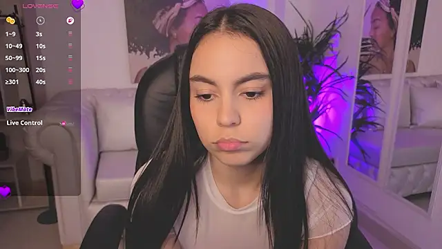 Chat +18 de Aleejaa__ ao vivo