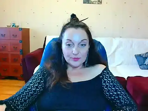 Show modela Alice3694 na web-kameri