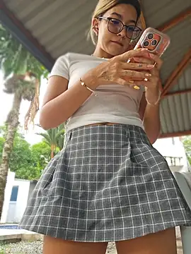 Pretty_roxxyy – Live XXX-chat