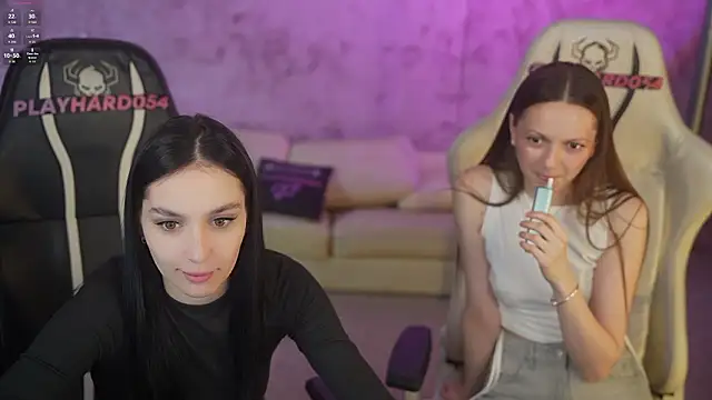 Chat +18 de Mila_Rose054 ao vivo