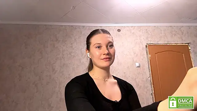 Jolievic 即時 XXX 聊天