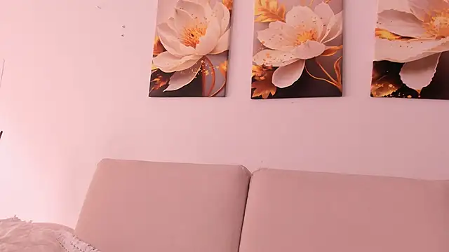 Chat XXX en directo de Viioletcollins