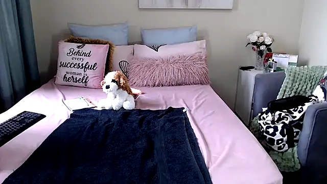 FitSelina66's Live XXX Chat