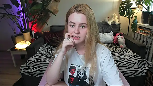 Alexa_Pirs 现场XXX聊天