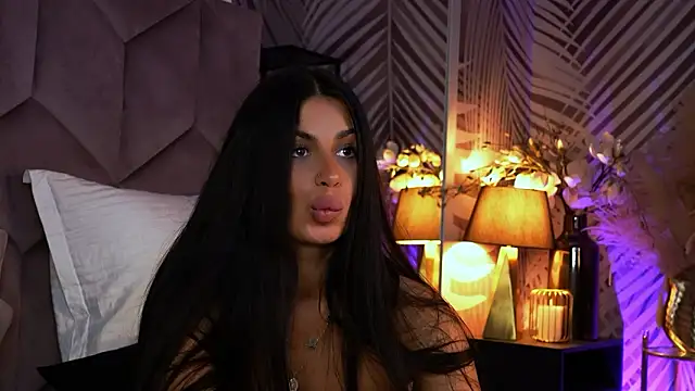 EvaRhea's Live XXX Chat