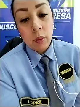 CRISTAL__11のライブXXXチャット