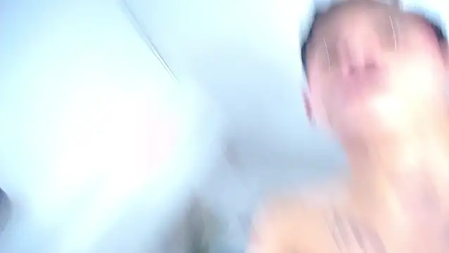 Brian_hot élő XXX-chatje