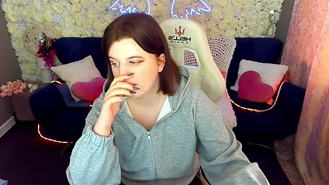 แชท XXX สดของ KristiFoxy