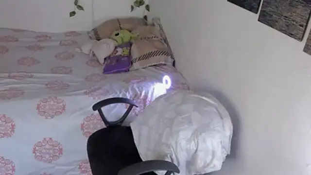 chloe_kisses 라이브 XXX 채팅