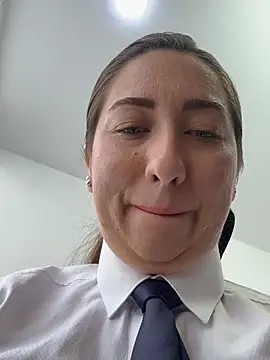 _Susy-Office1: онлайн-секс-чат