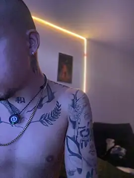 AlphaMasterXxx's Webcam Show