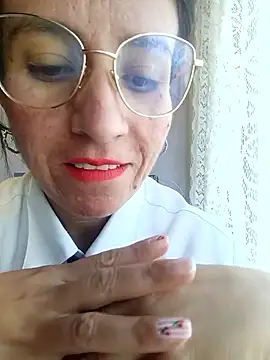 Valentina--1 现场XXX聊天