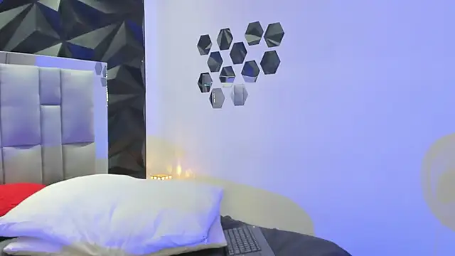 RabbitFox_'s Webcam Show