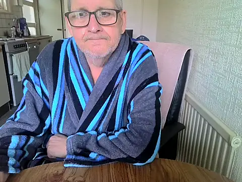 daddyflash élő XXX-chatje