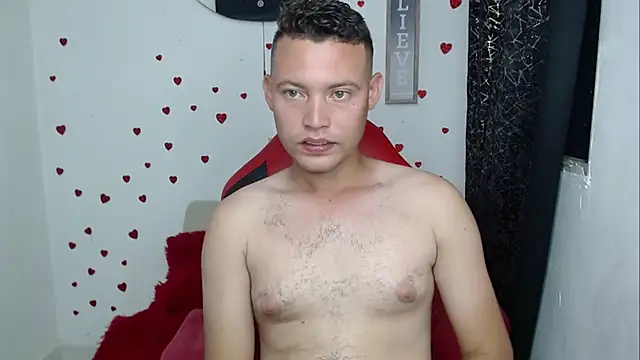 Вебкам-шоу sven_fox723