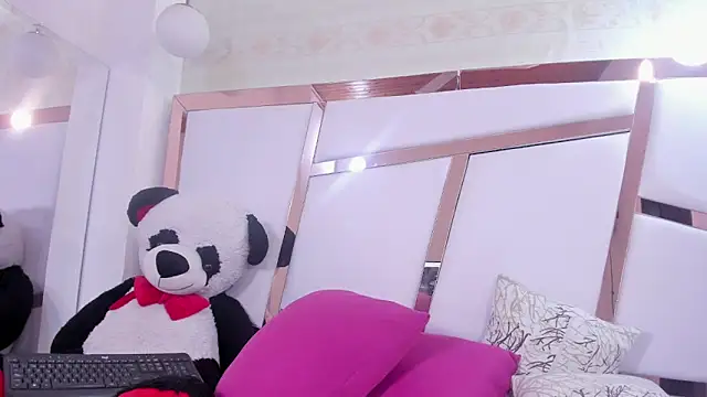 tatikanyx Chat XXX in diretta