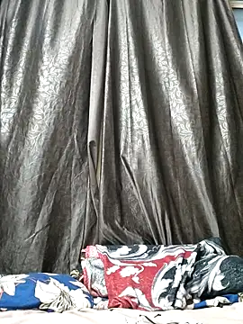 Handsome_09 Show in webcam