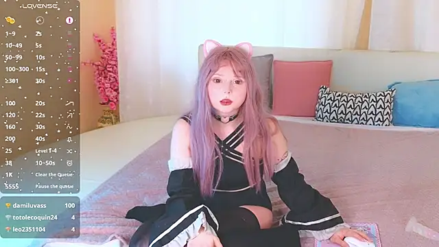 XXX chat uživo modela usagi_sasagi