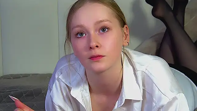 AgataFoxley Pertunjukan Webcam