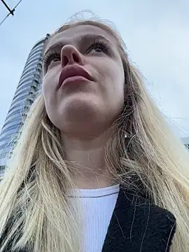 دردشة HarrietDart الجنسية المباشرة