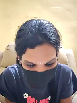 Chatroom XXX en direct de ramyasri-