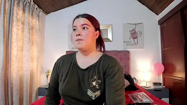 CelessteRedds' Webcam Show