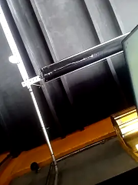 will1980 Show in webcam