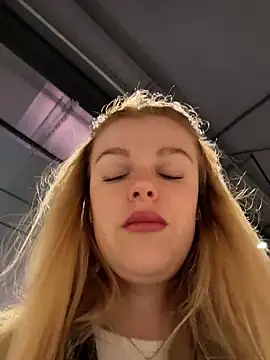 HarrietDart Pertunjukan Webcam