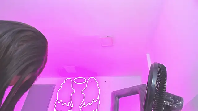 silvana__miller Adlı Modelin Canlı XXX Sohbeti