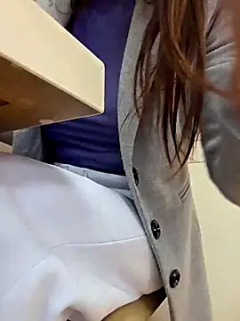 sexy7883 – Naživo XXX chat