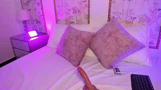 dalia_spinters Adlı Modelin Canlı XXX Sohbeti