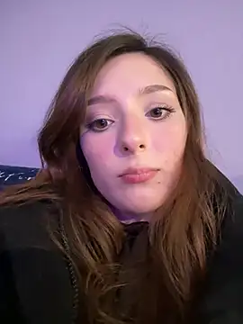 LilluKatten Adlı Modelin Canlı XXX Sohbeti