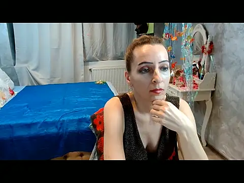 Chatroom XXX en direct de AnneDevrim