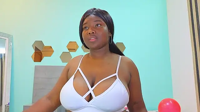 DanielaGil7 – webcam-show