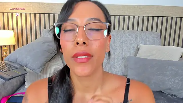 saori_katsumi_'s Live XXX Chat