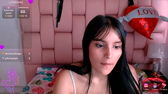 Nathaly_18_'s Live XXX Chat
