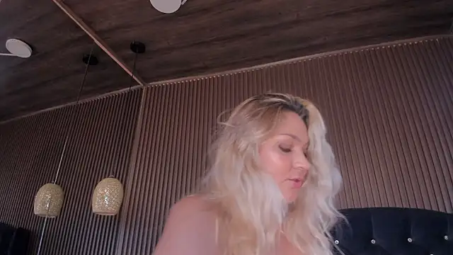 Chat XXX en directo de MalorySweet