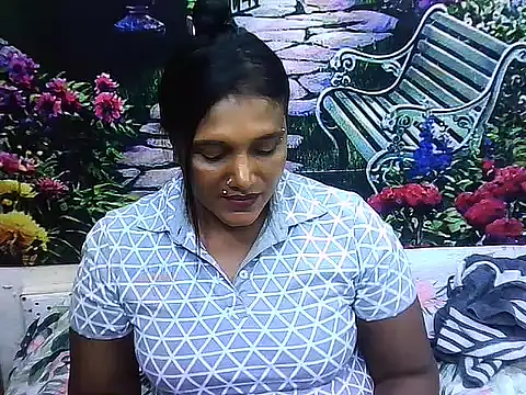 Chat +18 de IndianSexyLady20 ao vivo