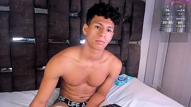 DomenicoRey Adlı Modelin Web Kamerası Şovu