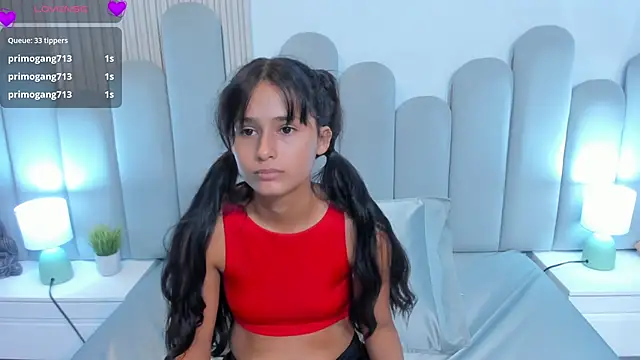 Chatroom XXX en direct de luly_dreams