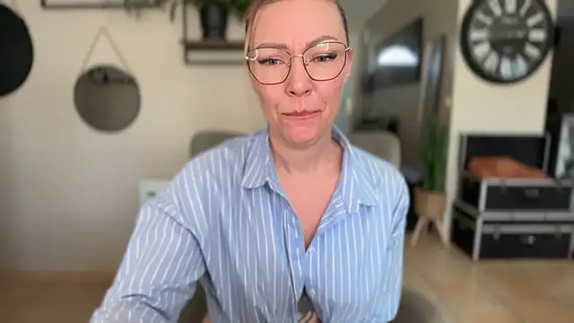 Webkamerová show Sacha-xx