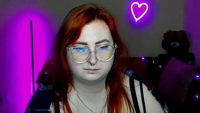 Alicia_love00 即時 XXX 聊天