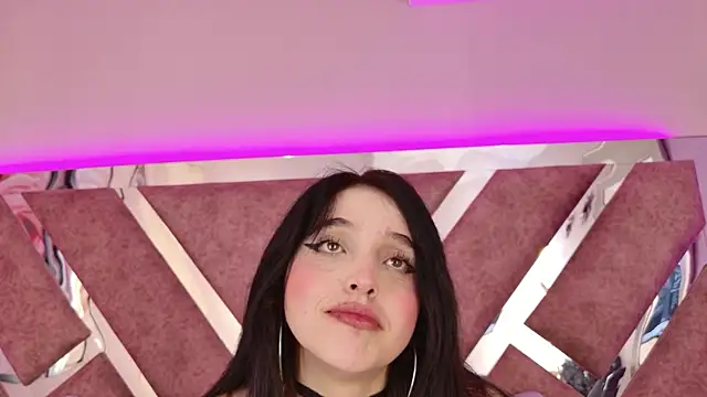 MeganR_ 即時 XXX 聊天