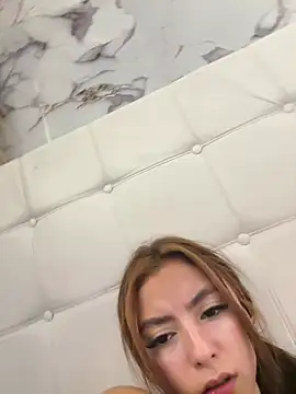 دردشة __Nahomy الجنسية المباشرة