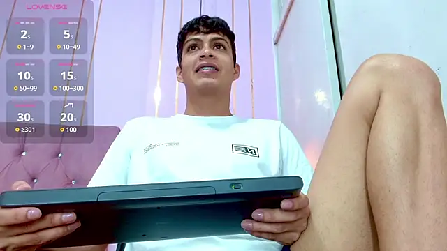 GEREMIASKING webcam show