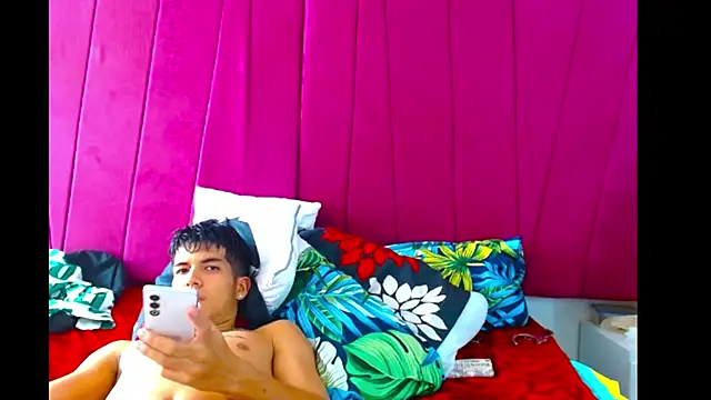 Czat XXX na żywo – pipe_hot04