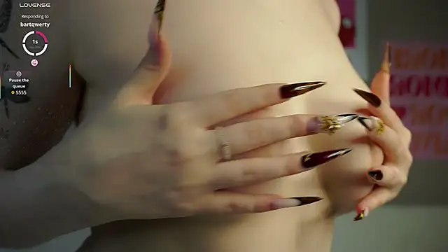 Czat XXX na żywo – NicoleBryd