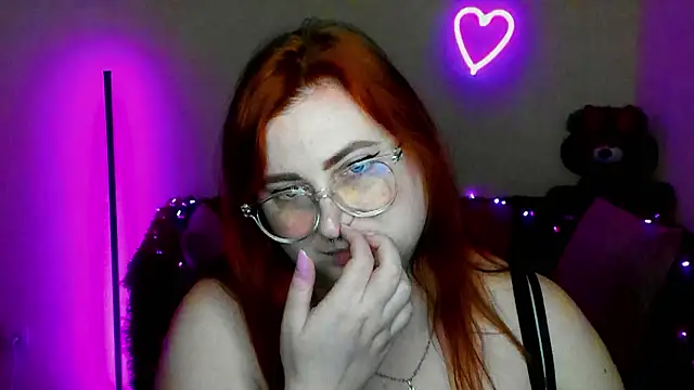 Alicia_love00: онлайн-секс-чат