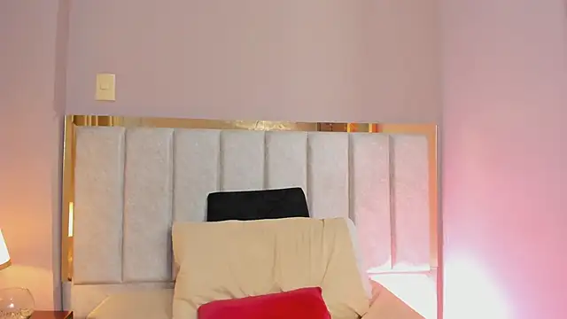 SamantaVee Chat XXX in diretta