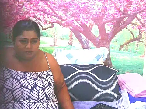 indianfiesta69のライブXXXチャット